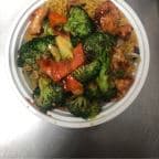 Best Chicken w. Broccoli in Centereach, NY